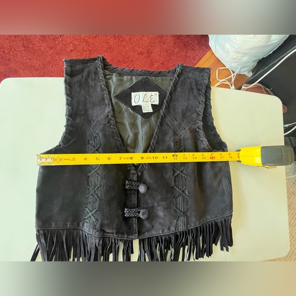 OLE’ Black Fringe Suede Vest - Picture 5 of 10